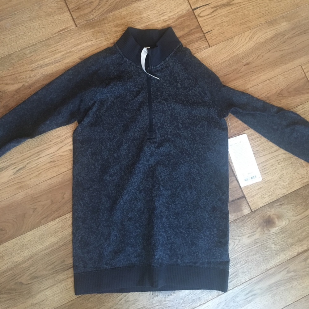 NWTs Lululemon Rest Less 1/4 Zip Top